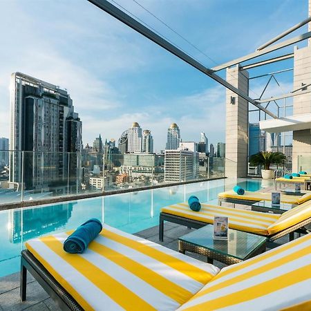 阿卡拉酒店 曼谷 外观 照片 The rooftop pool at the hotel