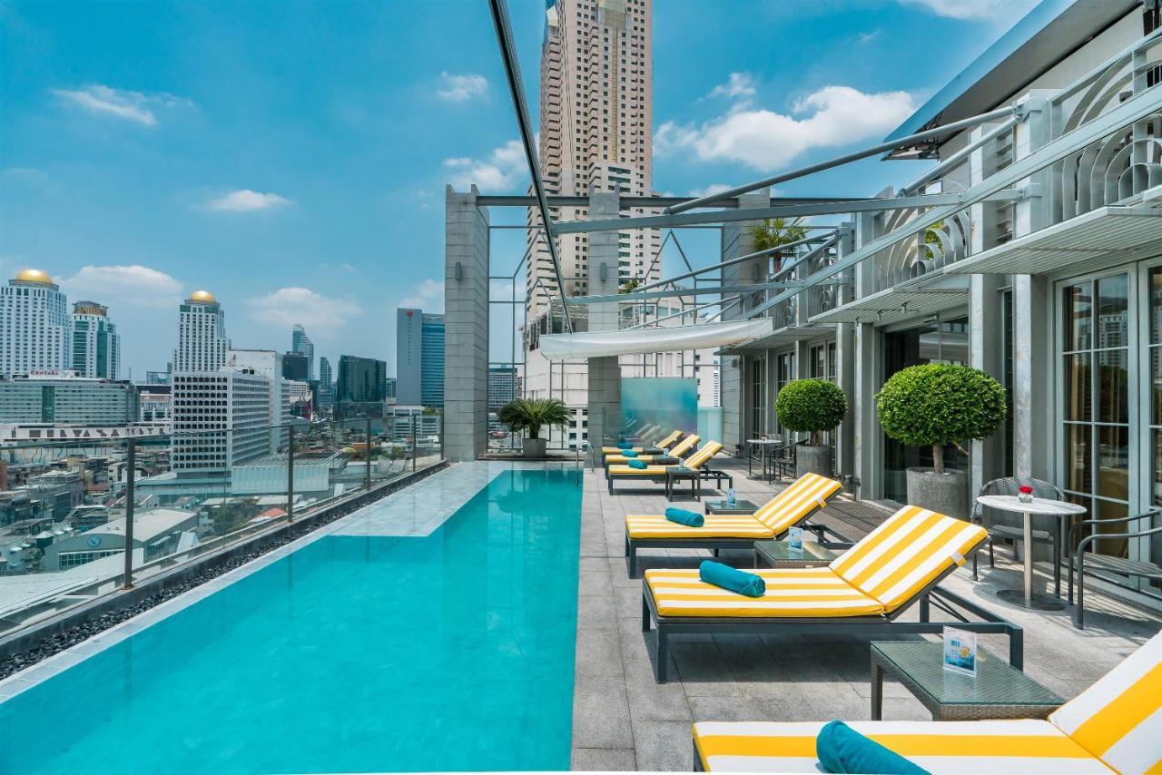 阿卡拉酒店 曼谷 外观 照片 The rooftop pool at the hotel